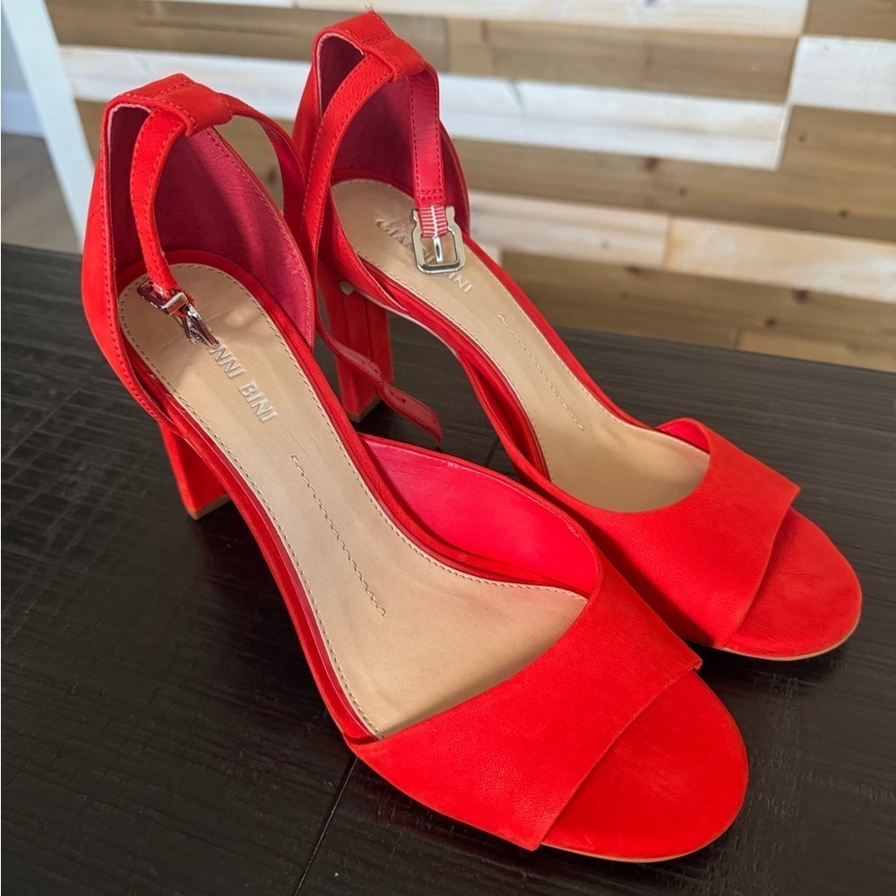 Gianni Bini heeled strapy sandal Red Suede SZ 10 New